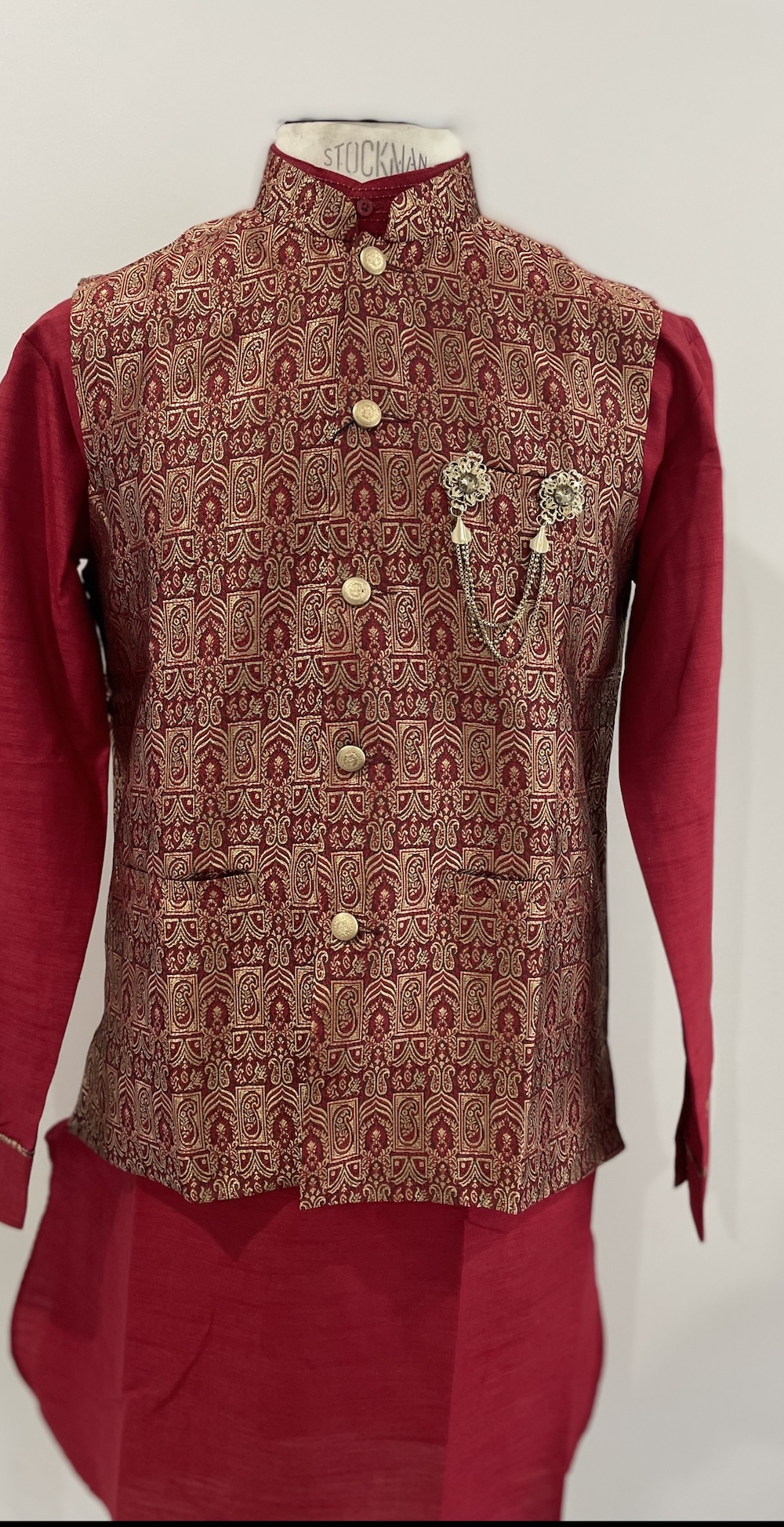KURTA PYJAMA WITH WAISTCOAT MAROON
