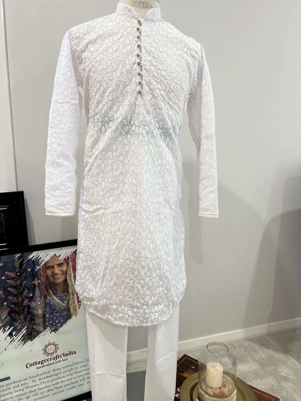CHIKAN KARI KURTA