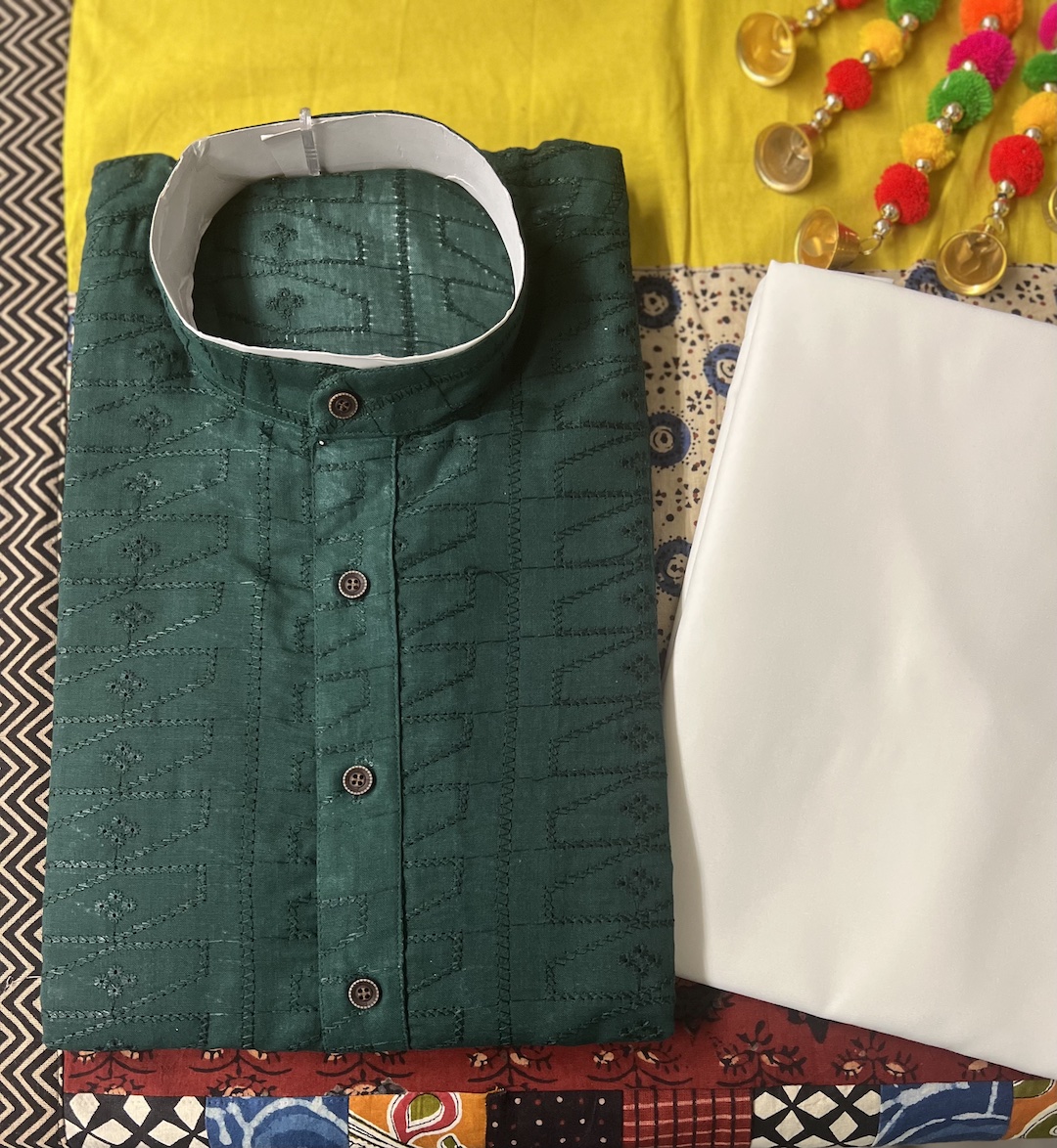CHIKAN KARI KURTA PYJAMA GREEN
