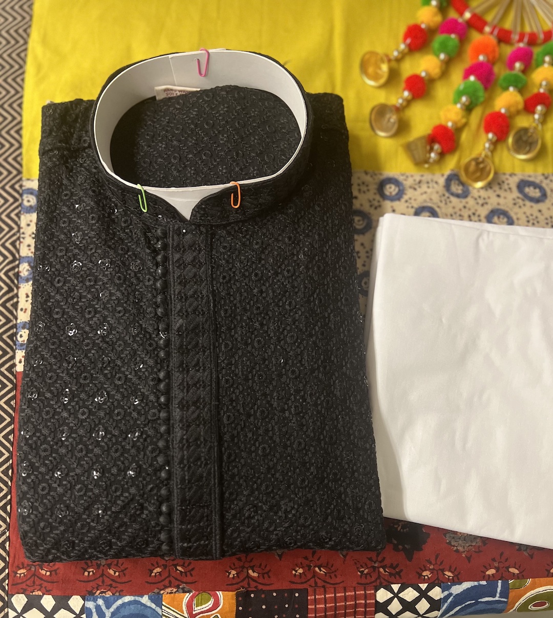 CHIKAN KARI KURTA PYJAMA BLACK