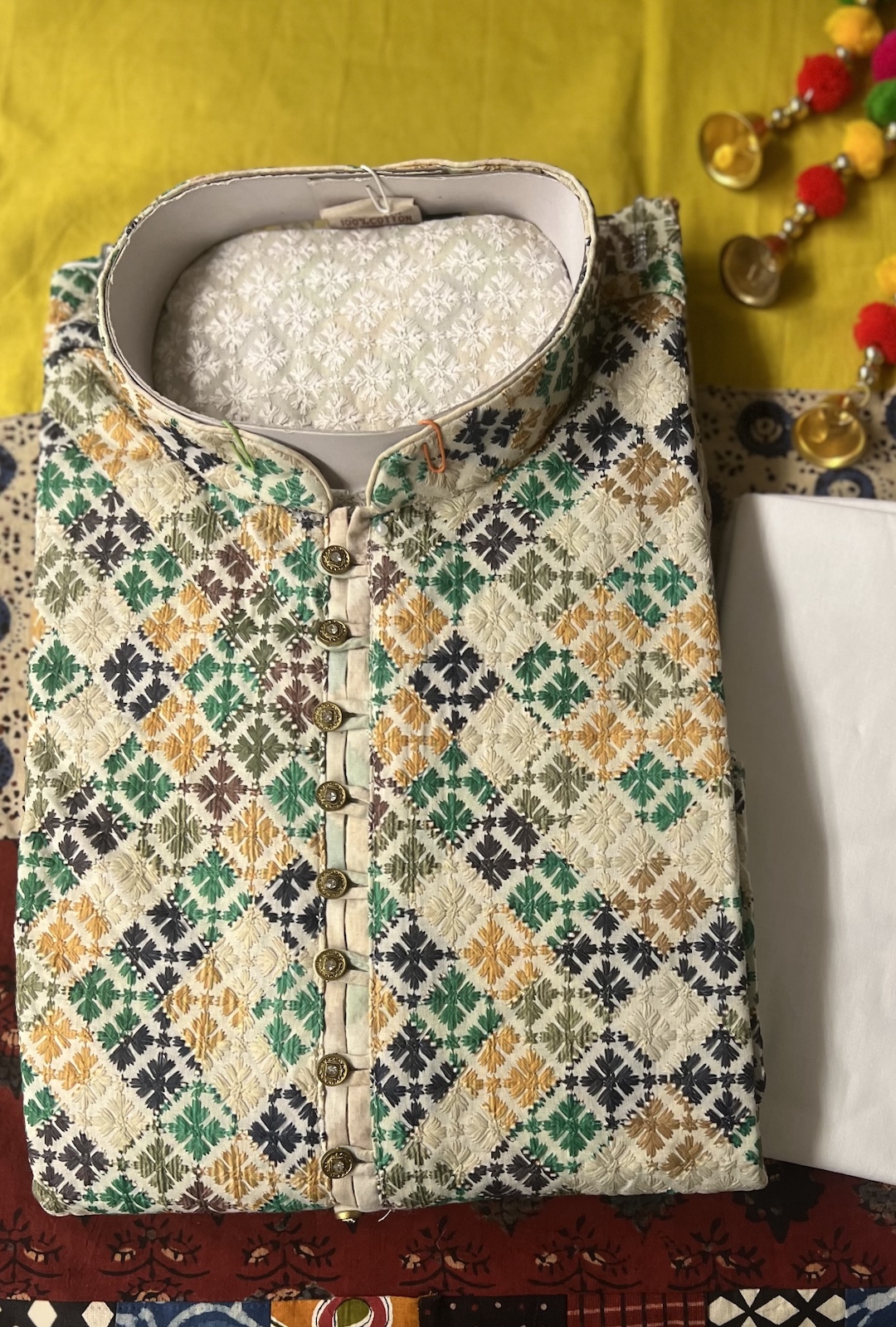 CHIKAN KARI KURTA PYJAMA MULTI COLOUR - Image 2