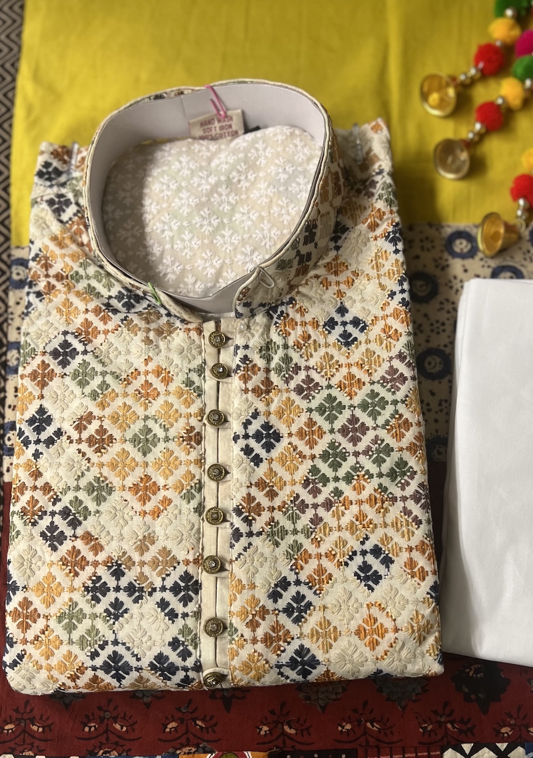 CHIKAN KARI KURTA PYJAMA MULTI COLOUR - Image 2