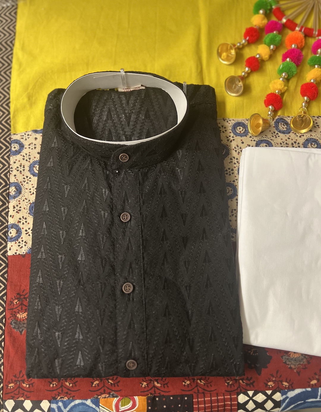 CHIKAN KARI KURTA PYJAMA BLACK COLOUR