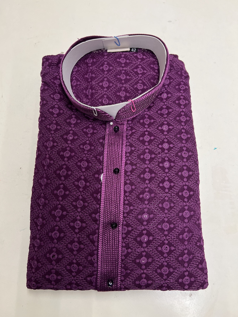 CHIKAN KARI KURTA PYJAMA PURPIE COLOUR